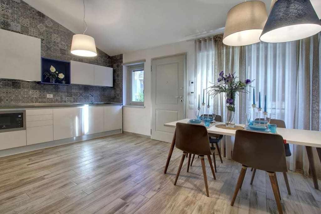 Faenza Elegant Apartment ฟลอเรนซ์ ภายนอก รูปภาพ